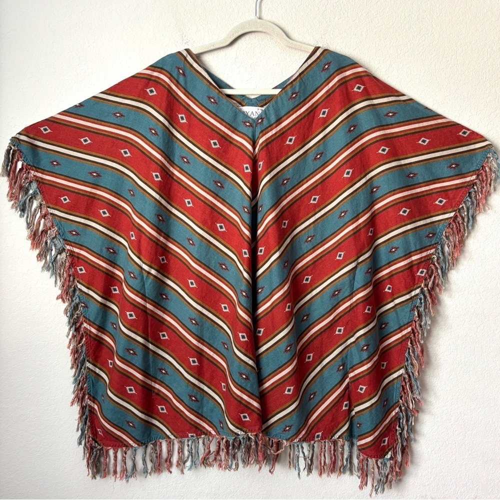 Ryan Michael L/XL Linen Blend Southwestern Printed Tassel Trim Poncho Top